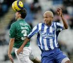 OB's Jose Junior jublede. - Foto: Lars Poulsen 