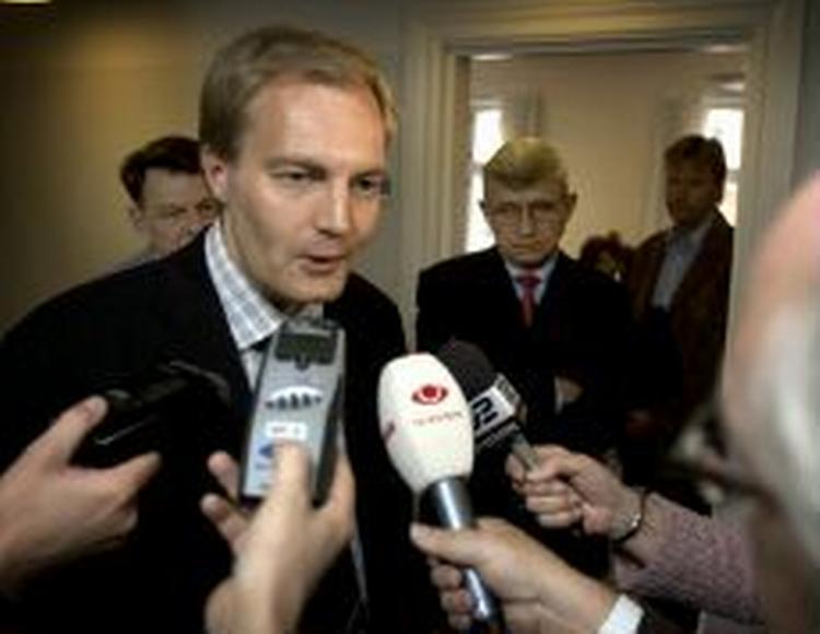 Dansk Folkeparti, her repræsenteret ved Jesper Langballe (tv), Peter Skaarup og Søren Krarup, har fået afsat ti mio. kr. til en ny koldkrigsundersøgelse. - Arkivfoto: Jens Dresling 