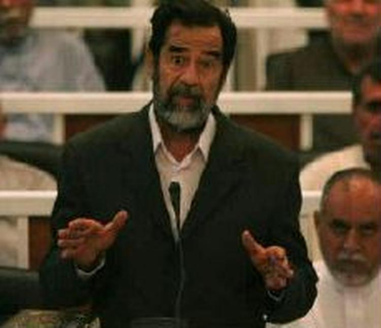 Saddam Hussein for retten i Bagdad. - Arkivfoto: AP 