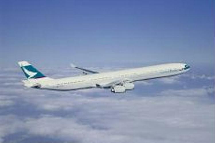 Flyselskabet Cathay Pacific er netop blev kåret som havende den mest luksuriøse første klasse - skarpt forfulgt af Singapore Airlines. - Arkivfoto: Airbus 