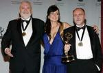 Producer Sven Clausen (t.v.) og Peter Thorsboe, manuskriptforfatter (t.h.), vandt en Emmy for tv-serien 'Ørnen' - Foto: AP 