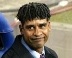 Frank Rijkaard behøver ikke at vinde aftenens kamp mod Werder Bremen. - Foto: AP 