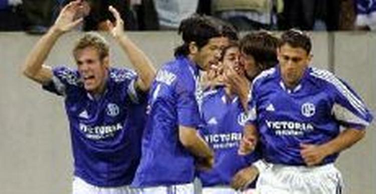 Hvis Schalke 04 skal have en realistisk mulighed for at gå videre til forårets runder i Champions League skal holdet slå PSV Eindhoven - Arkivfoto: AP: 