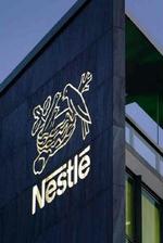 Den schweiziske fødevaregigant Nestle er kommet i modvind efter konfiskationer af forurenet babymælk i Italien. - Arkivfoto: AP 