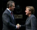 Tony Blair møder Angela Merkel. - Foto: AP 