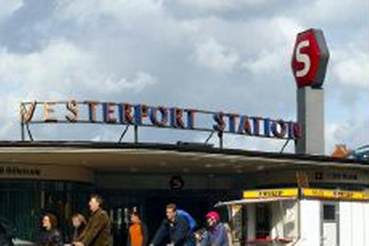 En personpåkørsel ved Vesterport Station havde nær kostet en mand livet. - Arkivfoto: Thomas Borberg 