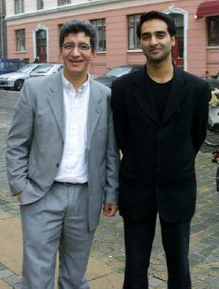 Den konservative politiker Ben Haddou (tv) ved siden af Mohammed Rafiq på et foto fra 2001. - Arkivfoto: Ole Buntzen 
