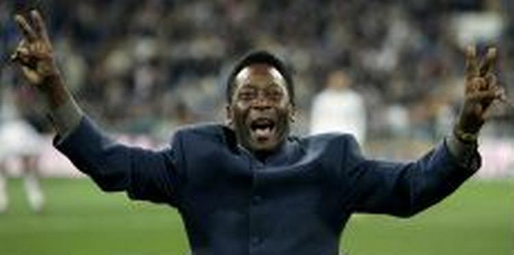Pelé jubler - og advarer. - Arkivfoto: AP. 