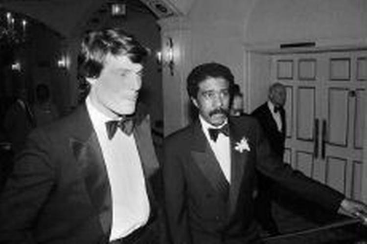 Her ses Richard Pryor sammen med Christopher 'supermand' Reeve. - Arkivfoto: AP 