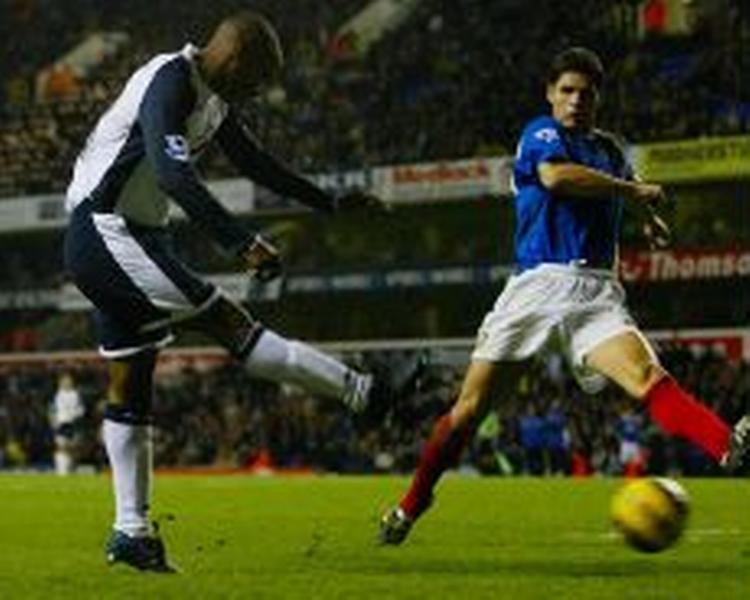 Jermain Defoe lukker kampen til 3-1. - Foto: AP 