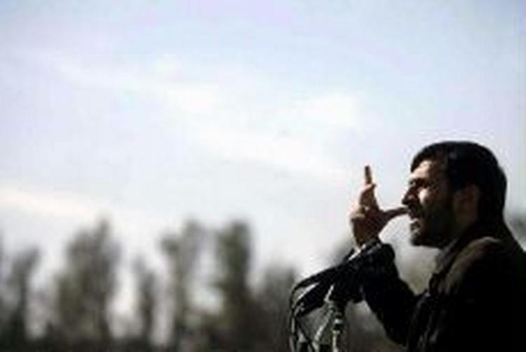 Præsident Mahoud Ahmadinejad under talen i Zahedan i dag. - Foto: AP 