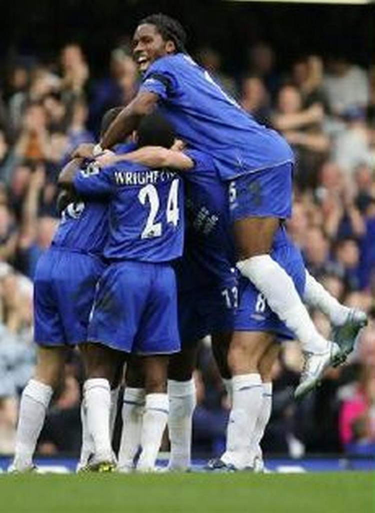 En flok jublende Chelsea-stjerner. - Arkivfoto: AP. 