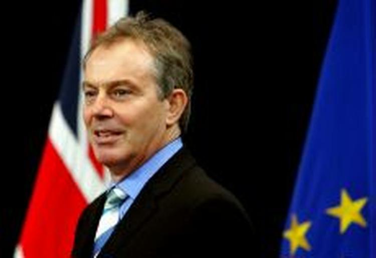 Storbritanniens premierminister Tony Blair synes isoleret med sit upopulære budget-forslag i EU. - Foto: AP 