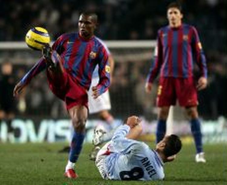 Samuel Eto'o scorede begge mål, da Barcelona slog oprykkerne fra Celta. - Foto: AP 