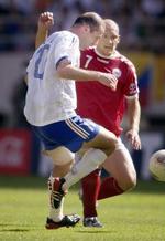 Da Danmark med Thomas Gravesen stødte sammen med Frankrig og Zinedine Zidane ved VM i 2002, sendte danskerne de franske stjerner hjem med et 2-0-nederlag. - Arkivfoto: Finn Frandsen 