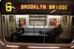 New Yorkerne har atter fået mulighed for at tage med subway'en. - Foto: AP 