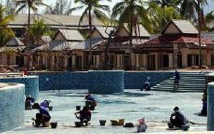 Hotellerne på Thailands vestkyst vil ikke indvestere i de rette sikkerhedssystemer - Arkivfoto: AP 