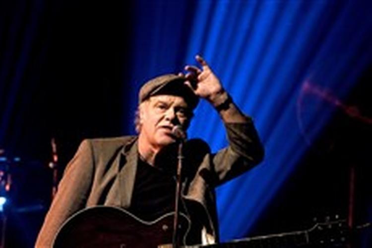 Kim Larsen kommer ind på en helt suveræn førsteplads på listen over dette spæde årtusinds bedst sælgende musikere.   Foto: Thomas Wilmann 