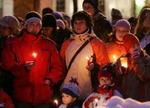 Borgerne i Bad Reichenhall samledes på byens torv for at mindes de omkomne. - Foto: AP 