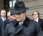 Jack Abramoff forlader retsbygningen i Washington. - Foto: AP 