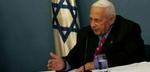 Israels premierminister Ariel Sharon er stadig på operationsbordet - Foto: AP 