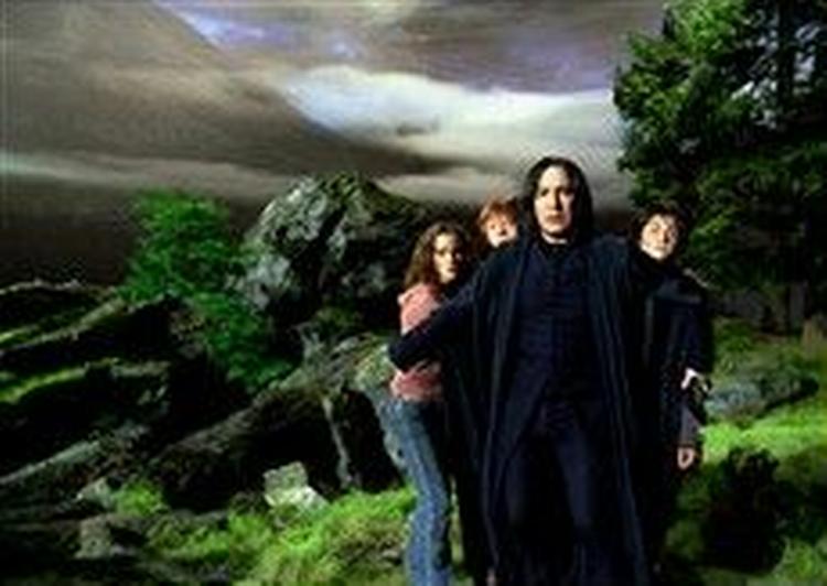 Fra venstre: Emma Watson som Hermione Granger, Rupert Grint som Ron Weasley, Alan Rickman som Professor Snape og Daniel Radcliffe som Harry Potter i "Harry Potter og fangen fra Azkaban". - PR-foto: Sandrew Metronome Filmdistribution 