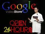 Google-stifteren Larry Page præsenterer den ny videobutik. - Foto: AP 