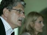 Mogens Lykketoft med den ny S-leder Helle Thorning-Schmidt i baggrunden. - Arkivfoto: Jesper Stormly Hansen 