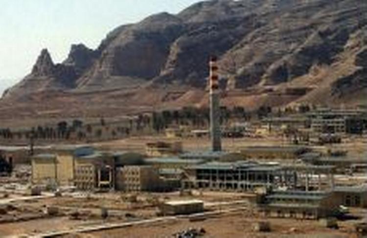Atomkraft-anlægget Natanz, 410 km. syd for Teheran, er blandt de faciliteter, der her til formiddag blev genåbnet. - Arkivfoto: AP 