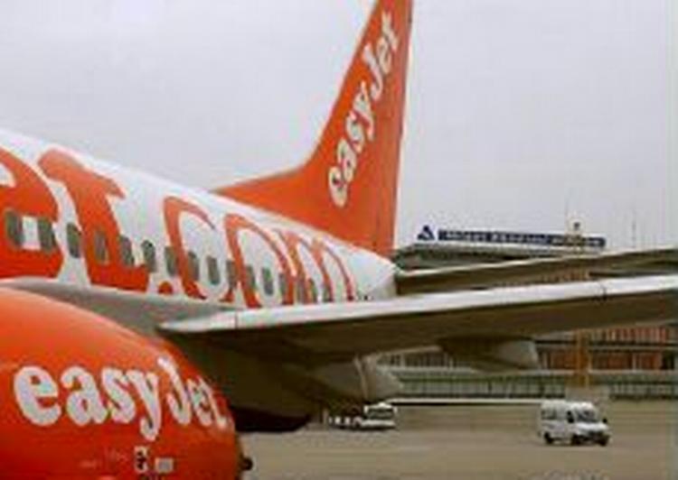 EU-reglerne betyder, at passagerer har krav på at få pengene tilbage, hvis et fly bliver aflyst. - Arkivfoto: AP 
