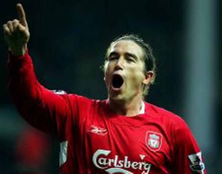 Liverpools Harry Kewell jubler efter at have scoret kampens eneste mål, da Liverpool slog Tottenham 1-0. - Foto: AP 