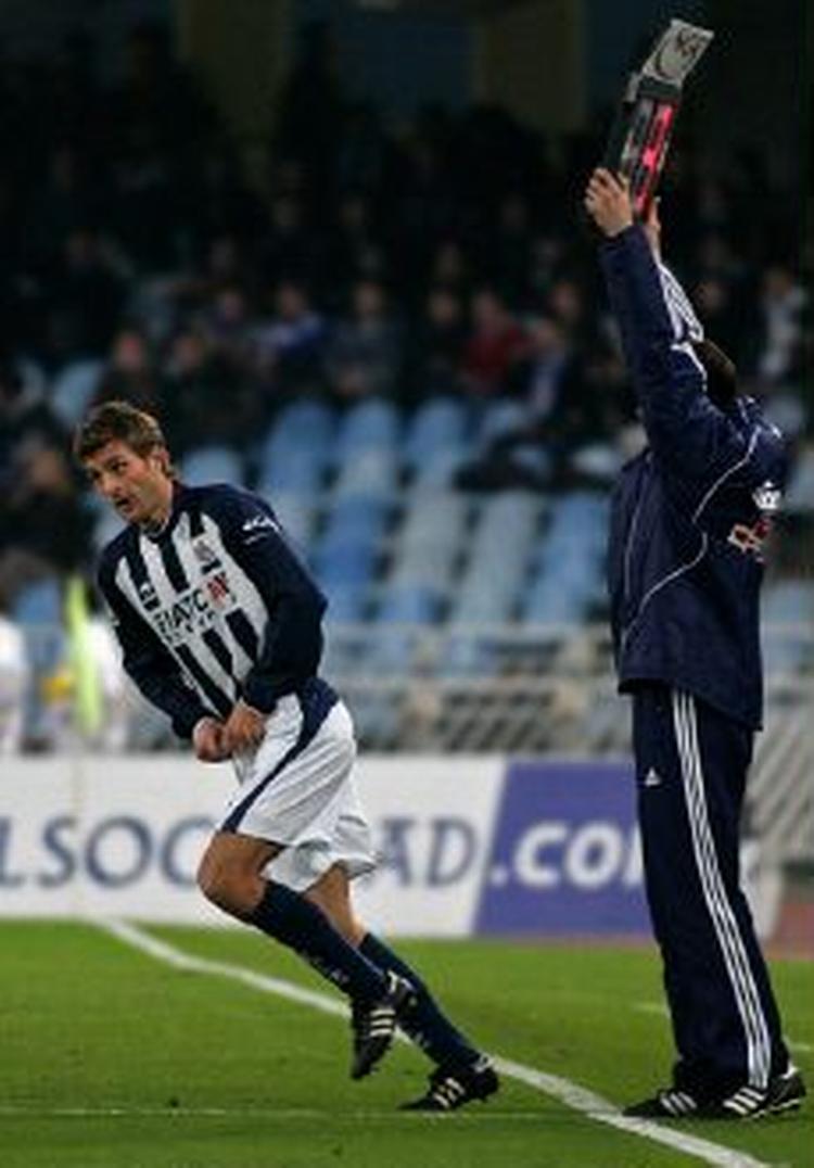 Eksbrøndby-spilleren Skoubo kom ind fra anden halvlegs start i Real Sociedads forsøg på at udnytte et opstået overtal, efter Espanyol kort før pausen fik udvist Daniel Jarque. - Foto: AP 