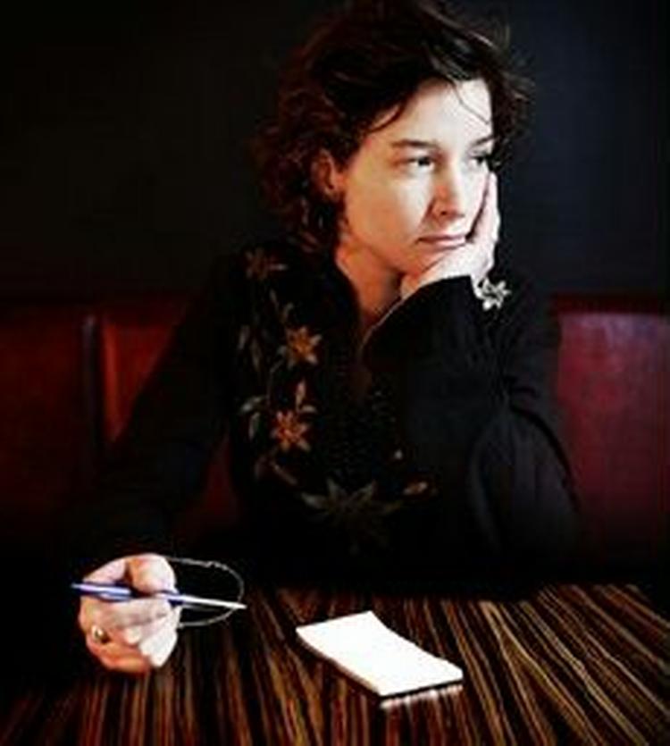 Staten er gået til angreb på de intellektuelle, mener forfatteren Trine Vendelboe Juul, der sammen med flere meningsfæller har diskuteret den kulturkamp, der foregår i samfundet i disse år.   Foto: Kåre Viemose 
