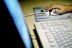 Lærere, en læge og en præst er blandt de anholdte i Spanien, mistænkt for at købe børneporno over internettet. - Arkivfoto: Thomas Borberg 