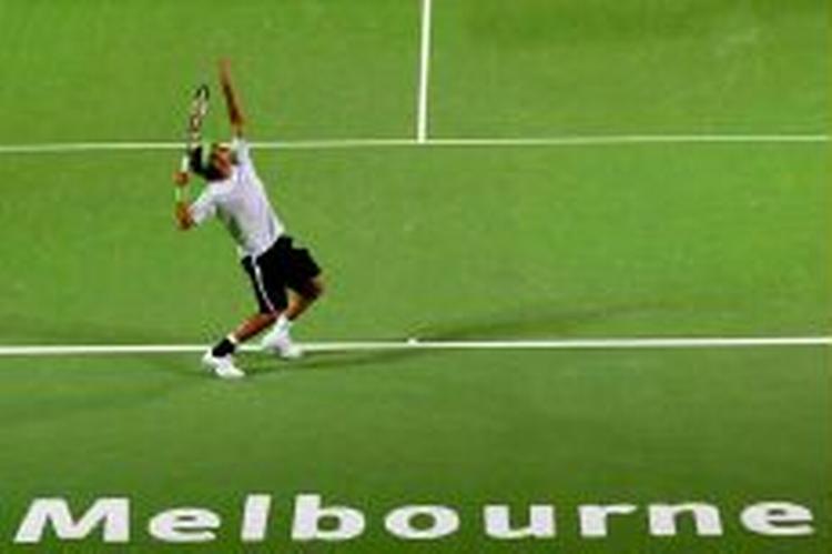 Roger Federer og de andre tennisspillere trækker bedre seertal i Australien end den kongelige fødsel. - Foto: AP 
