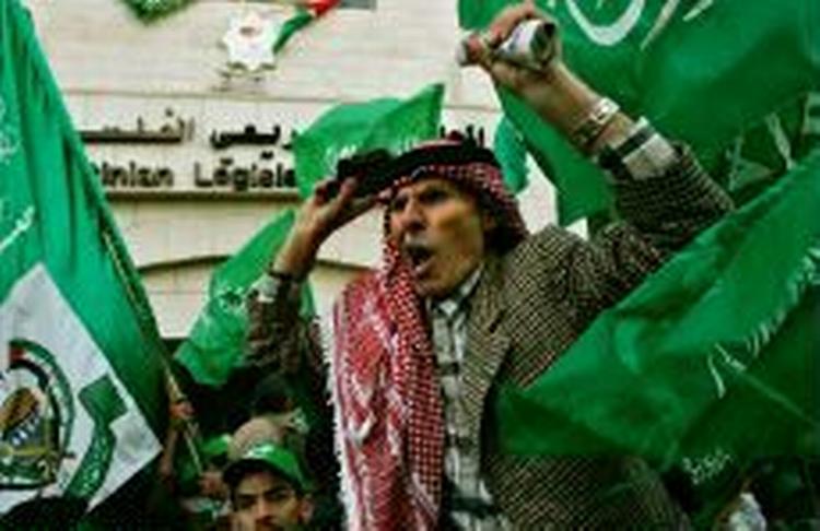 Det endte med en jordskredssejr til militante Hamas i det palæstinensiske valg. - Foto: AP 