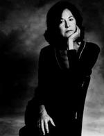 SKÆBNE. »Fra jeg selv begyndte at læse digte, jeg var vel fire, fem, seks år, betragtede jeg digterne, jeg læste, som mine fæller og forgængere«.   Foto: AP/Sigrid Estrada 