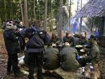 Deltagerne i DR s dokumentarserie  Krigerne  er blevet vildledt, mener Dansk Psykolog Forening. Nej, de var fuldt orienterede på forhånd, lyder det fra DR.   Foto: DR 