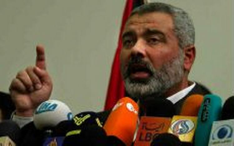 Hamas' leder Ismail Haniyeh vil i dialog med Vesten og opfordrer USA og Europa til at opretholde støtten til selvstyreområdet. - Foto: AP 
