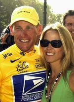 Den syvdobbelte vinder af Tour de France og sangfuglen Sheryl Crow har besluttet at gå hver til sit - Foto: AP 