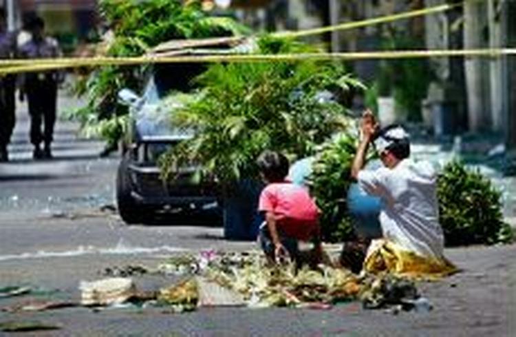 De fleste danskere vælger at blive i Indonesien på trods af advarslerne fra de danske myndigheder - Foto: AP 