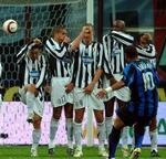 Adriano og Inter tabte på hjemmebane til Juventus. - Foto: AP. 