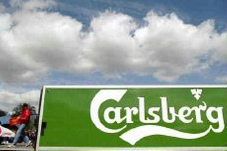 Et missil har ramt et Carlsberg-bryggeri i Israel. Det var dog formentlig ikke tilsigtet, at missilet skulle ramme bryggeriet - Foto: AP 