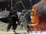For femte dag i træk er Pakistan ramt af voldsomme protester over tegningerne af profeten Muhammed. - Foto: AP 