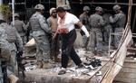 En bombe i en restaurant i Mosul i Irak dræbte fem personer i dag. Flere andre bomber og angreb ramte i dag Irak. - Foto: AP 