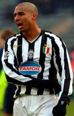 Trezeguet har scoret fire gange i Champions League i denne sæson og 22 gange i alt. - Arkivfoto: AP. 
