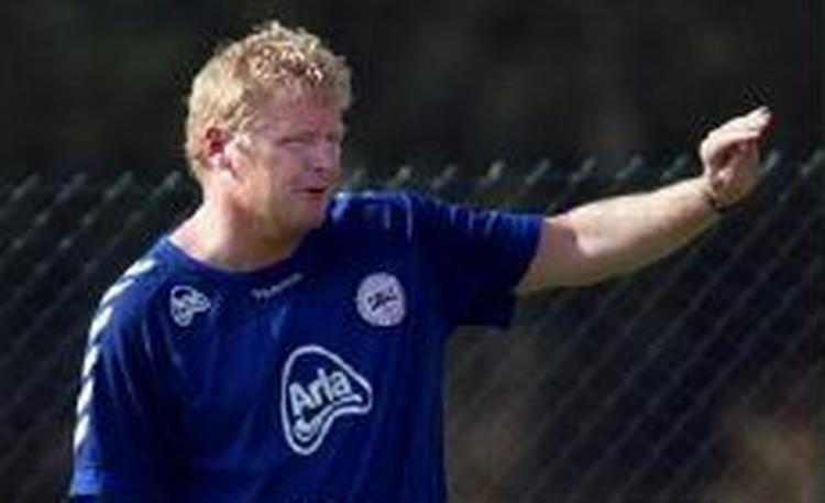 Peter Bonde har siden marts 2005 har været landstræner for det danske kvindelandshold. - Arkivfoto: Lars Poulsen 