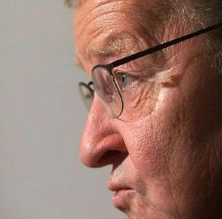 »Jeg synes, det er barnagtigt«, siger Niels Helveg Petersen om Pia Kjærsgaards kritik af en række danske politikere, herunder ham selv. - Arkivfoto: Jens Dresling 
