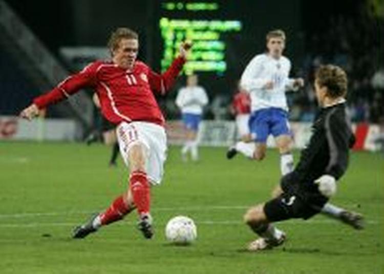 Morten 'Duncan' Rasmussen er ude af spil i en måneds tid. Her er han i aktion for U21-landsholdet. - Arkivfoto: Jens DreslingA! 