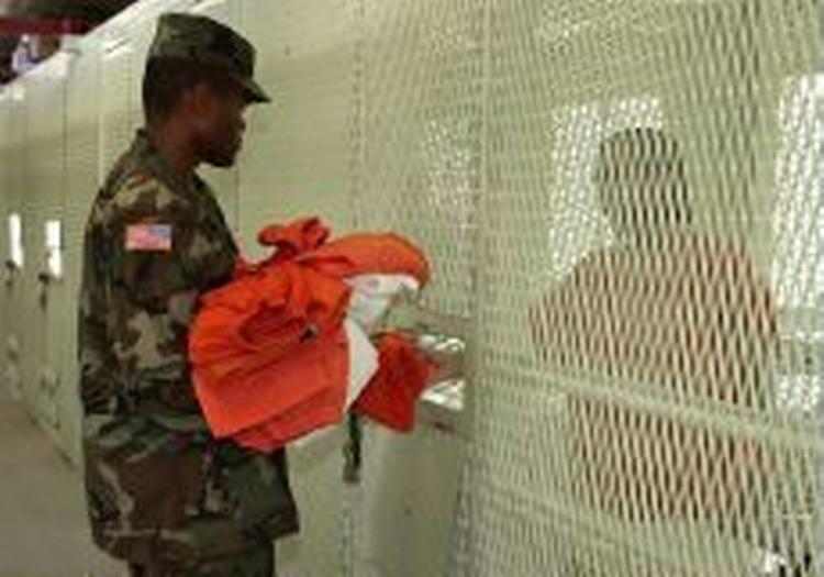 Pentagon tabte en retssag om aktindsigt og blev nødt til at udlevere 5000 sider med oplysninger om Guantanamo-fangerne. Men kritikere mener, de holder oplysninger tilbage. - Arkivfoto: AP 